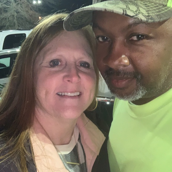 Meet your Posher, Jaci - Picture 1 of 1